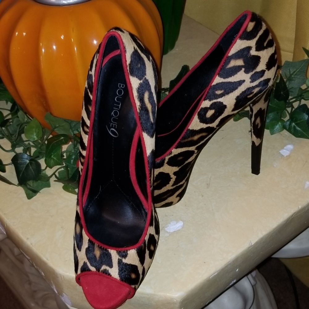 Boutique 9 4' Animal Print Stilettos. Size 7.5
